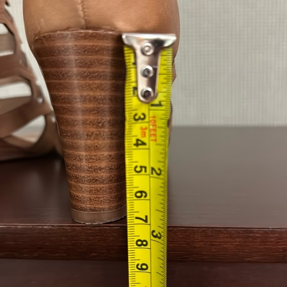 NWOT! Adrienne Vittadini Wedge Sandals - Picture 11 of 16